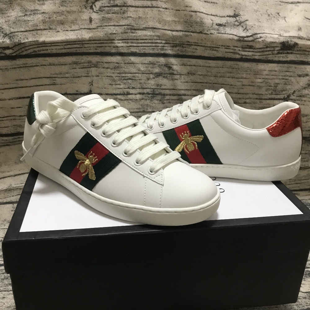 💥NICE OFFER ✨100% New Gucci Bee Sneaker 🐝 US 7W